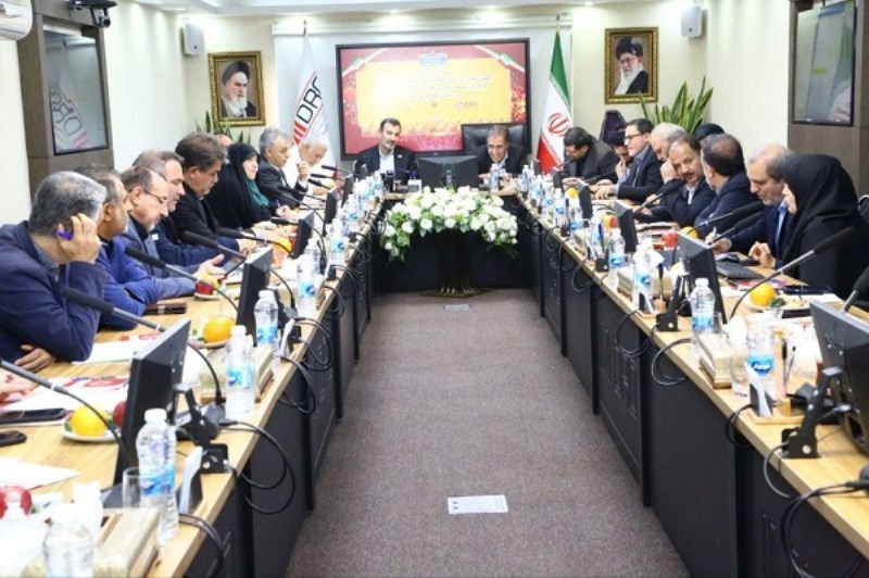 رشد ۱۳ درصدی بخش معدن؛ نیازمند ۳۰ میلیارد دلار سرمایه گذاری است/ تاکید بر برگشت وجوه حاصل از واگذاری سهام به ایمیدرو‌