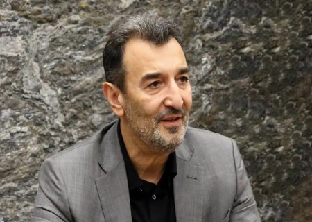 واگذاری فولاد مکران زیر ذره‌بین؛ سمیعی‌نژاد قیمت‌گذاری را زیر سؤال برد