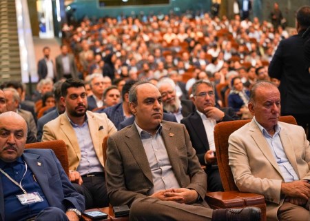فولاد اکسین در سمپوزیوم فولاد ۱۴۰۵؛ تمرکز بر فناوری‌های نوین و فولاد سبز