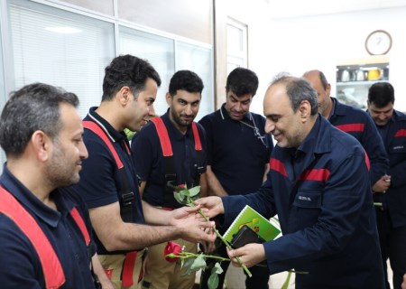 تقدیر مدیرعامل فولاد اکسین از کارکنان HSE؛ ایمنی در خط مقدم تولید