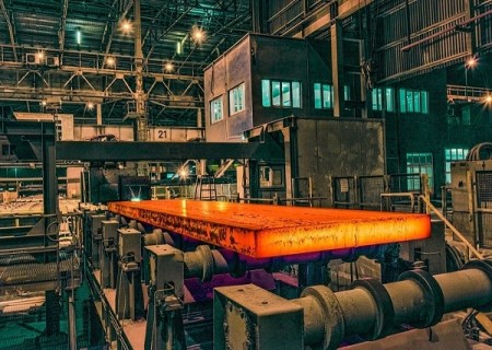موقعیت استراتژیک جنوب ، برگ برنده فولاد هرمزگان در صادرات