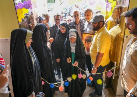 فولاد هرمزگان پای کار مدرسه میناب؛ شجره طیبه دوباره میزبان دانش‌آموزان شد