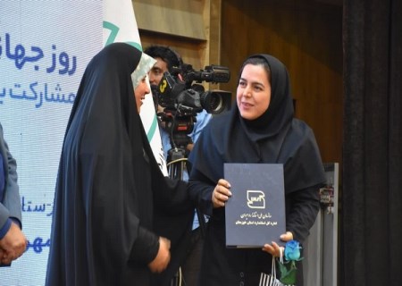رییس برنامه‌ ریزی و اجرای ممیزی شرکت فولاد خوزستان مورد تقدیر قرار گرفت