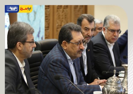 فولاد مبارکه نماد توان کشور در بازسازی پس از جنگ است