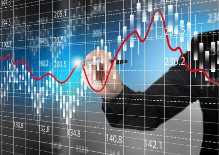 فروشنده‌ ها میدان‌ دار بورس شدند؛ معاملات در پایین‌ ترین سطح یک‌ ماهه