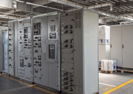 کاهش وابستگی ارزی فولاد هرمزگان با خرید تجهیزات برقی از داخل کشور