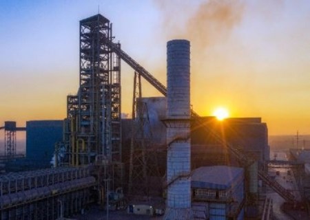 رشد ۱۰۰درصدی هزینه گاز، حاشیه سود فولاد ایران را ذوب می‌کند