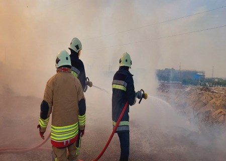 برگزاری مانور پدافند غیرعامل در شرکت فولاد اکسین خوزستان