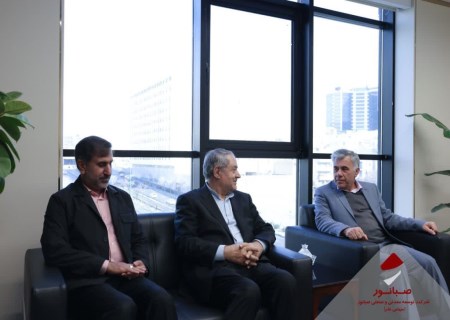 حرکت به‌سوی توسعه پایدار؛ محور بازدید مدیرعامل صبانور از معدن‌کار باختر