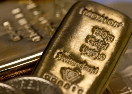 توافق تجاری آمریکا و اروپا ، طلا را ارزان کرد